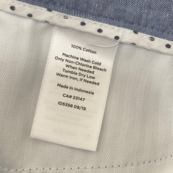 Talbots Petite Womens Perfect Crop Pants Size 6P Blue Chambray Ankle 3 Buttons - Picture 4 of 9